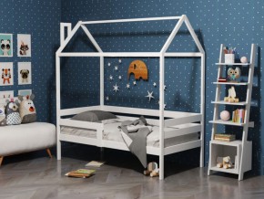 Детская кровать-домик из массива березы Соня-6 (800*1600) Белый/Лак в Нижневартовске - niznevartovsk.mebel-74.com | фото